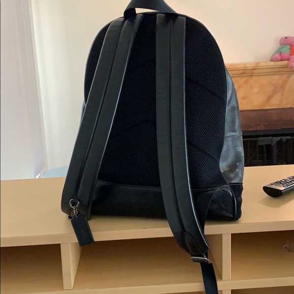 Coach backpack - Picture 2 of 4